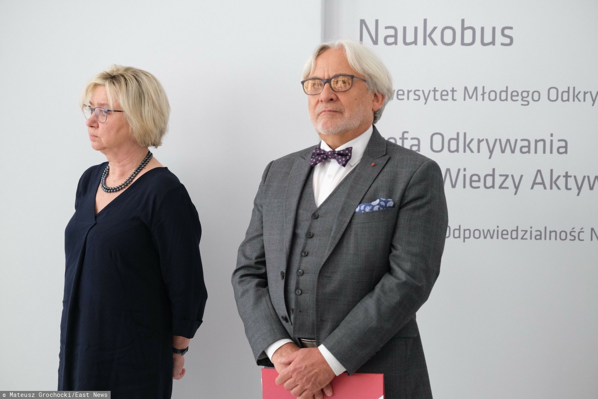 Inauguracja bada? dot. COVID-19Fot. Mateusz Grochocki/East News. Warszawa, 18.09.2020. MNiSW. Konferencja prasowa inauguracja projekt badawczy dot. COVID-19.
N/z: Kornelia Kedziora-Kornatowska oraz wiceminister nauki i szkolnictwa wyzszego Wojciech MaksymowiczMateusz Grochocki