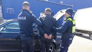 Pościg za bmw. Kierowca po narkotykach i niezarejestrowane auto