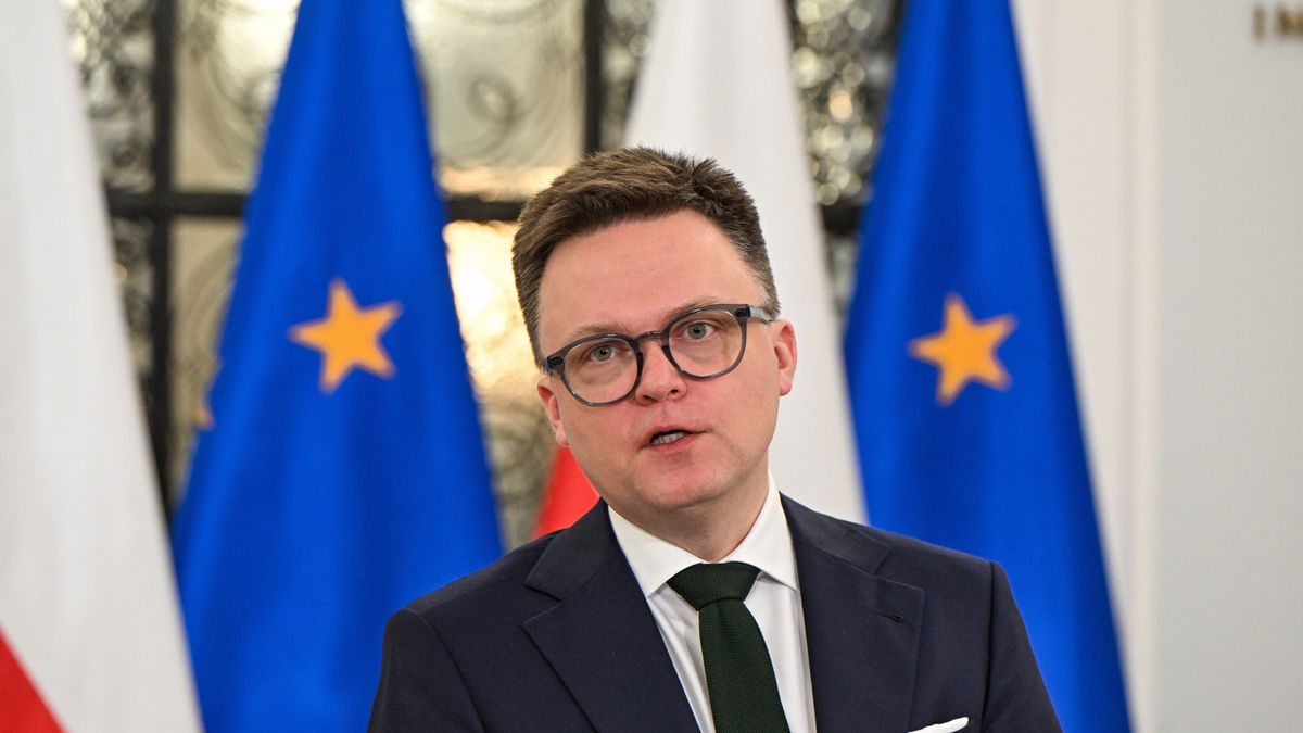 Szymon Hołownia potwierdził, że przesunięto termin obrad Sejmu