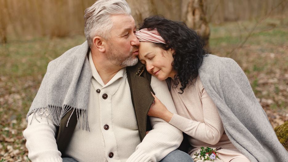 Starsze osoby też potrzebują bliskości i czułości