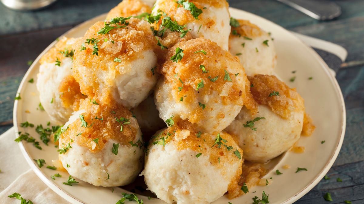 Pyzy zrób z wegetariańskim nadzieniem