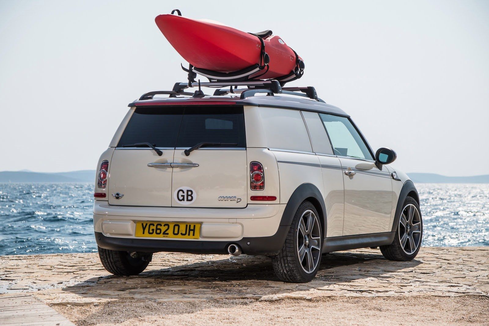 MINI prezentuje koncepcyjne auta na wakacje [galeria] 36