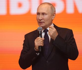 Rosja odgraża się, że z powodu sankcji będzie sprzedawać ropę za pomocą "nowych narzędzi"