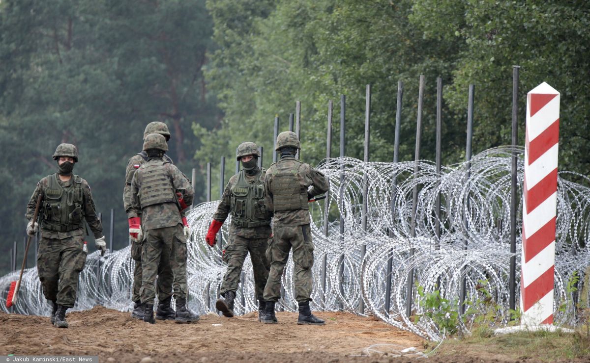 Żołnierze na granicy polsko-białoruskiej 