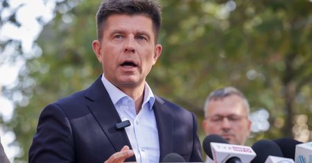 Lewica chce dwóch nowych podatków. Petru: działanie na szkodę gospodarki