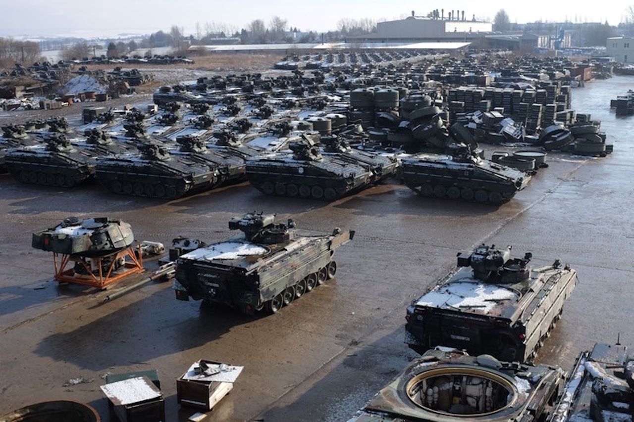 Hundreds of armoured vehicles were gathered in Rockensußra.