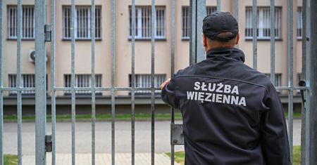 Akcja CBA w więzieniu. Funkcjonariusze SW przemycali sterydy
