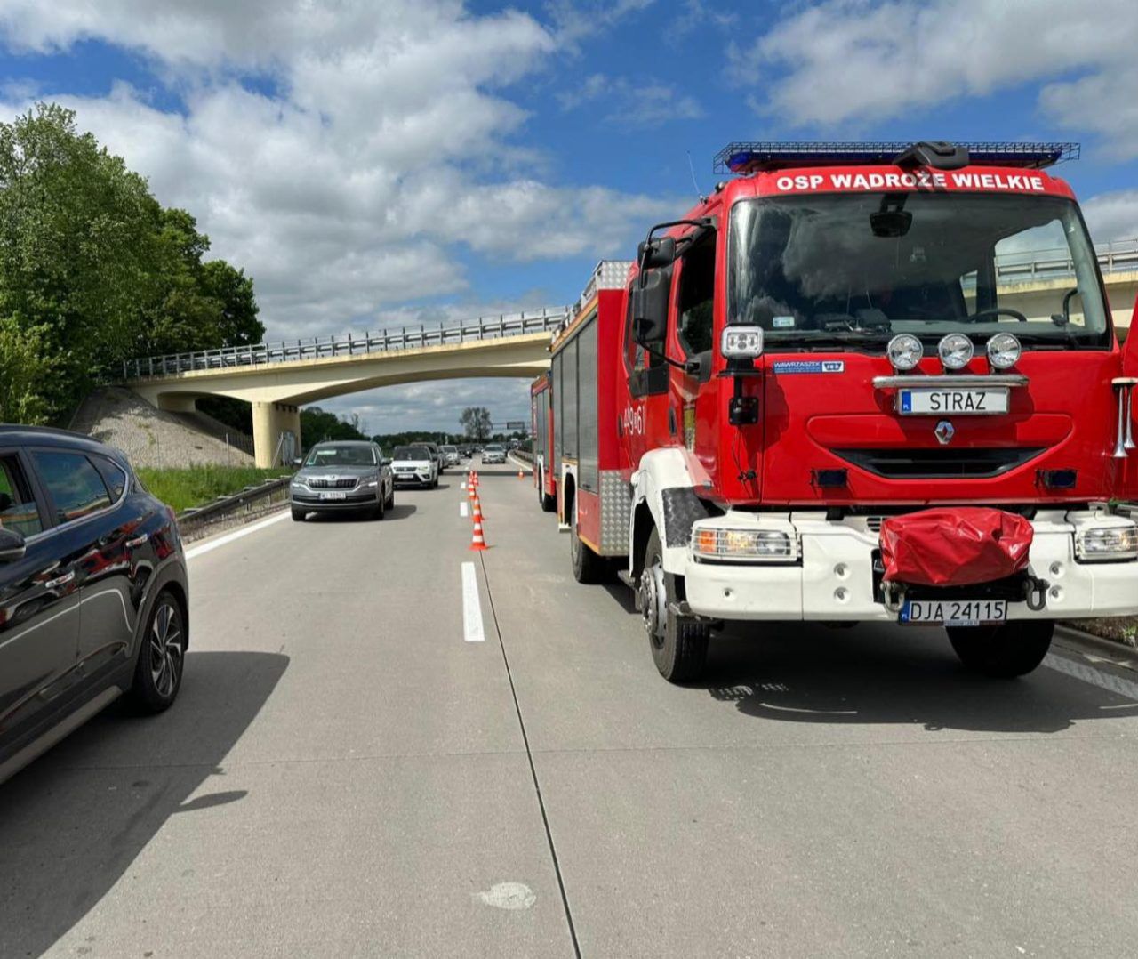 Kolizja na A4 w kierunku Wrocławia. Służby apelują o ostrożność