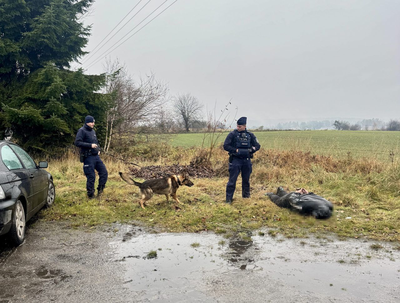 Pomorskie: Pościg za BMW zakończony zatrzymaniem 23-latka
