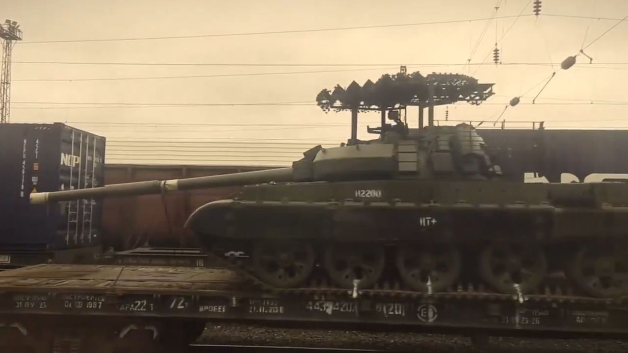 Russia resorts to outdated T-62M tanks for Ukraine offensive