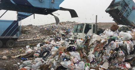 45 mln ton śmieci. Wydzielają 19 tys. m3 metanu na minutę