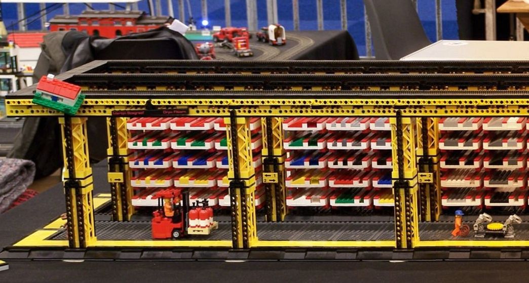 Niesamowita fabryka z klocków LEGO [wideo]