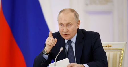 Palą punkty rekrutacyjne. Nie wierzą Putinowi
