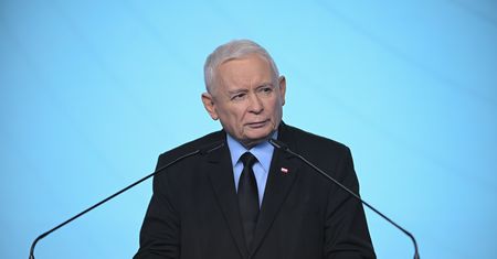 Wyszedł dosłownie na chwilę. Kaczyński mówił po Nawrockim