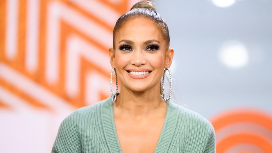 Jennifer Lopez łączy styl ulicy z gwiazdorskim blichtrem