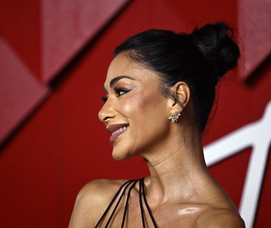 Nicole Scherzinger w ostrym wydaniu. Skoczyła na chopper w skórzanej mini