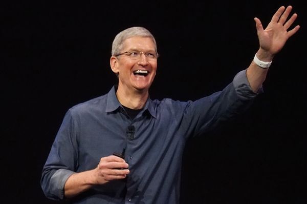 Tydzień w krzywym zwierciadle: przezroczyste smartfony 4