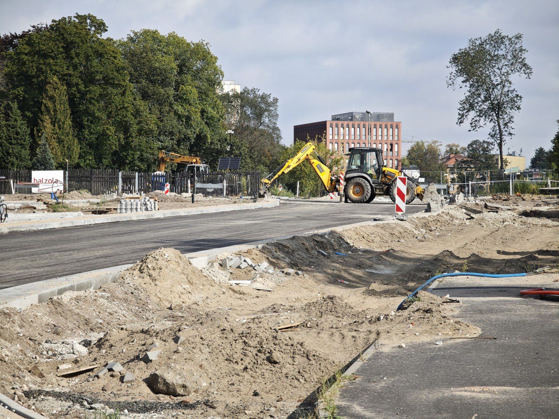 Budowa trasy staromostowej w centrum Torunia