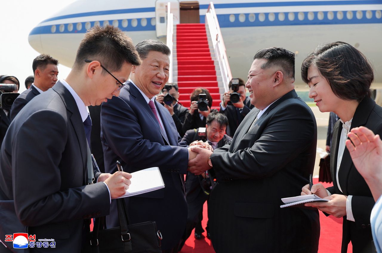 Xi i Kim uzgodnili "ambitny plan". Co z denuklearyzacją Korei?
