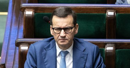 "Endpose" Morawieckiego. "Bardzo nudne, chaotyczne, nostalgiczne"