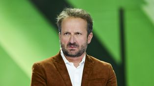 Nie każdy wie, kim jest jego żona. Dzieli ich 14 lat