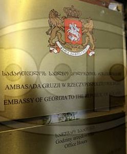 Ostrzeżenia dla Polaków wybierających się do Gruzji. Są zmiany w prawie