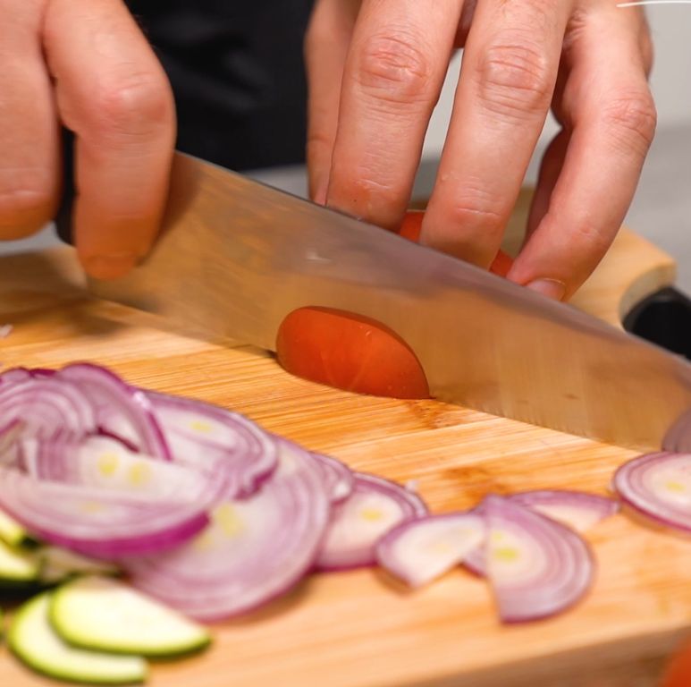 Slicing vegetables