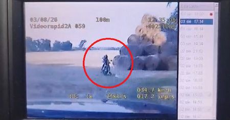 14-latek uciekał motorowerem przed policją. Niespodziewany finał