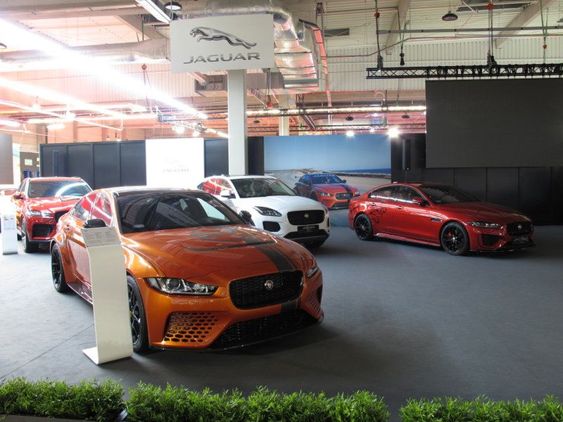 Jaguar XE SV PROJECT 8