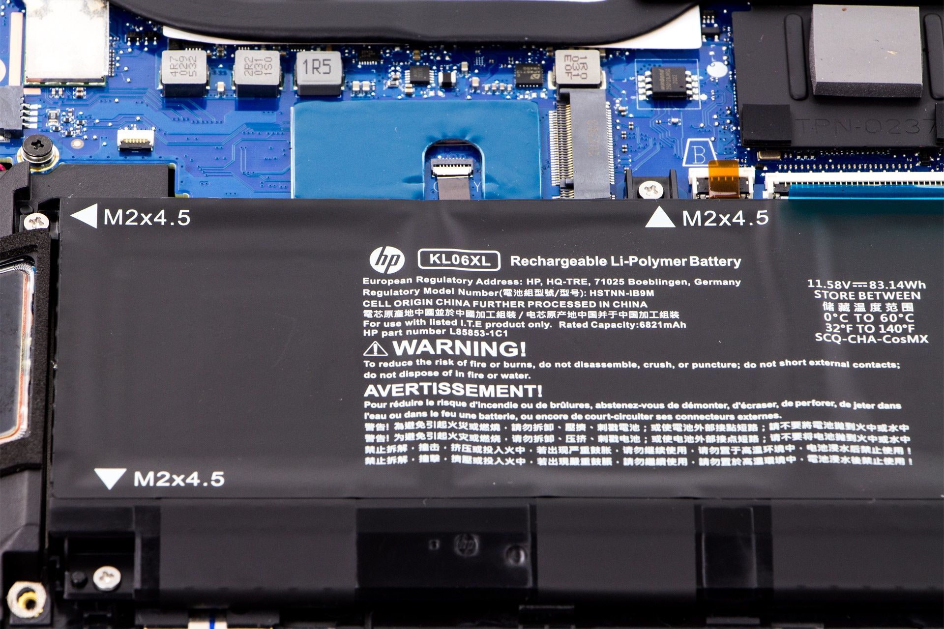 HP ENVY 15 OLED - bateria 83 Wh