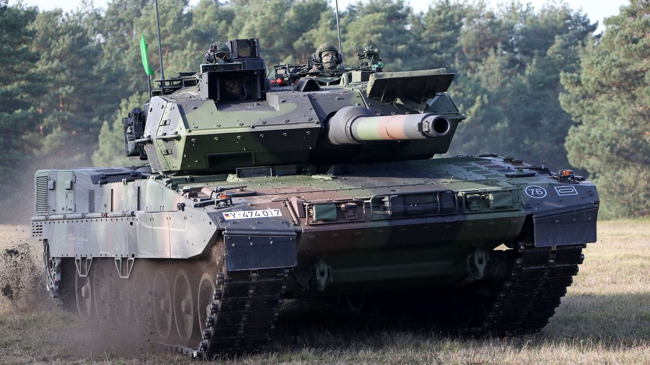 Czołg Leopard 2A7V - jego kompozytowy pancerz zawiera wolfram