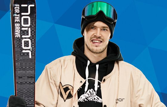 Szczepan Karpiel-Bułecka będzie promował smartfon Huawei Honor 8 (wideo)