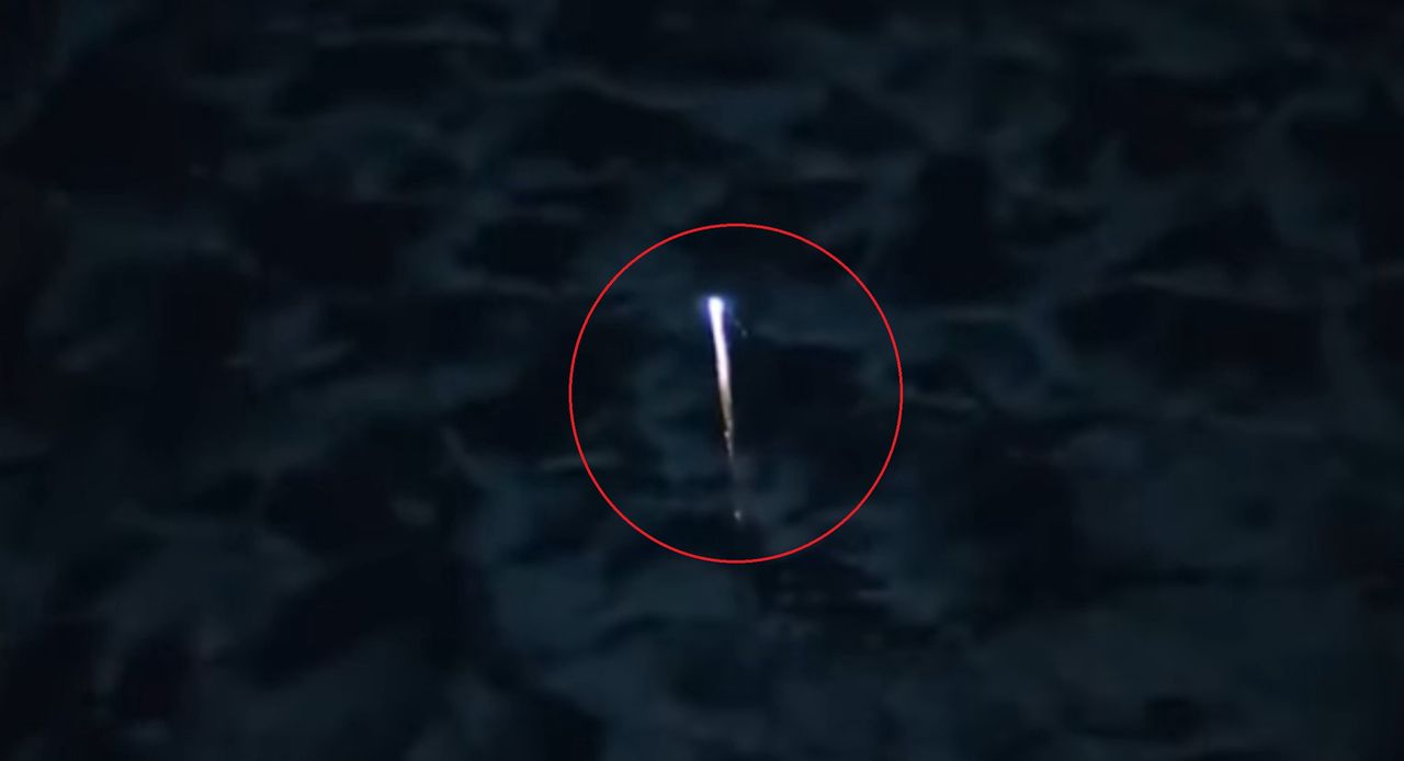 Moduł ISS w płomieniach. Astronauta wrzucił nagranie do sieci [WIDEO] - Rosyjski moduł Pirs w płomieniach 
