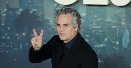 Mark Ruffalo stołuje się w Krakowie. Wiemy, co robi w polskim mieście