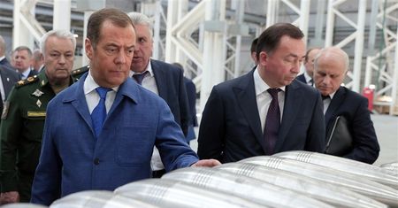 Furia Miedwiediewa. Grozi odwetem za wysłanie zachodnich wojsk