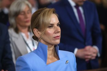 Marta Nawrocka ma broń? Jej pracodawca tłumaczy
