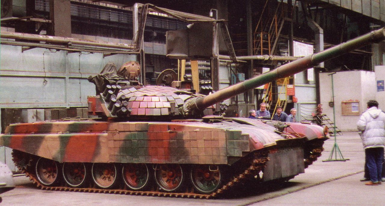 Czołg PT-91 Twardy - dobrze widoczne kostki pancerza ERAWA