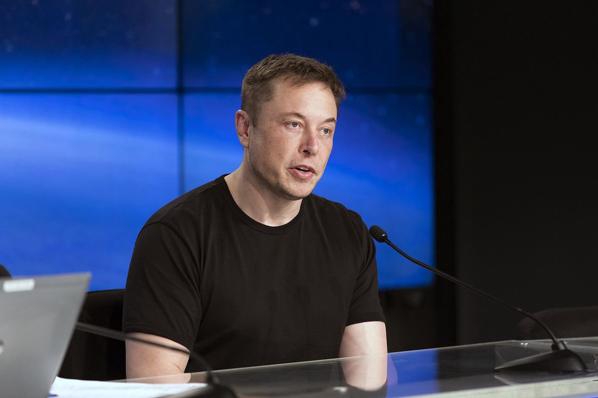 Kłopoty Elona Muska