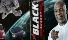 Mike Tyson reklamuje Kosmiczną Loterię Black