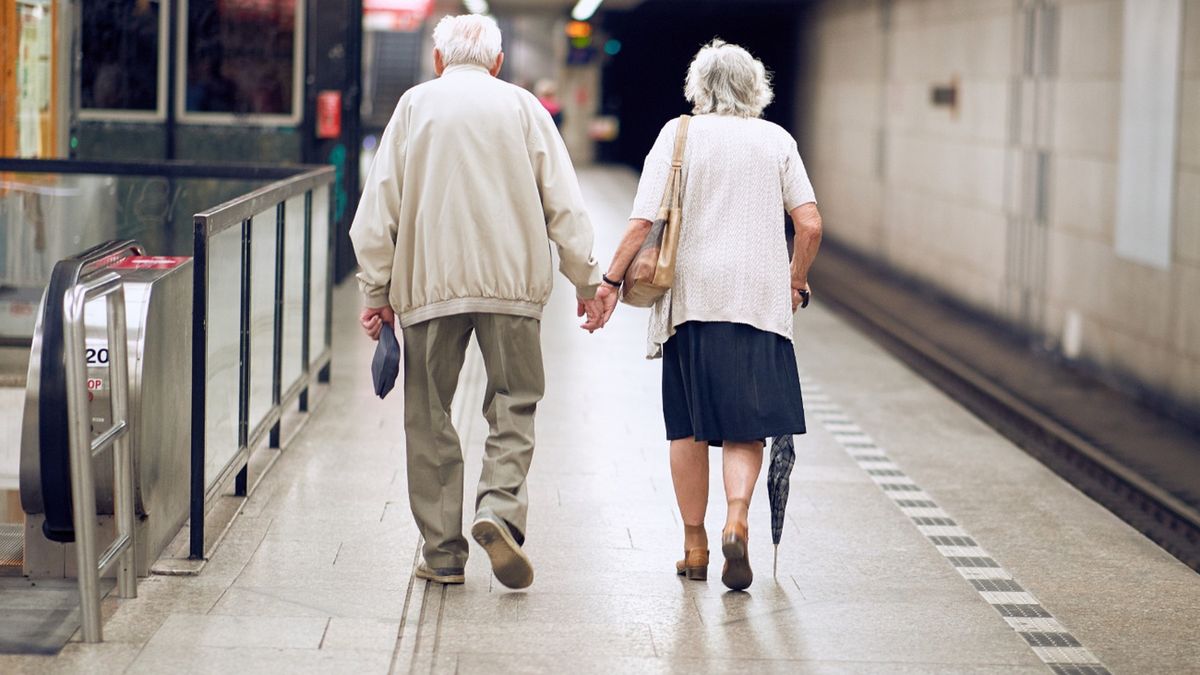 Senat pracuje nad ustawą ws. świadczenia dla par z długim stażem