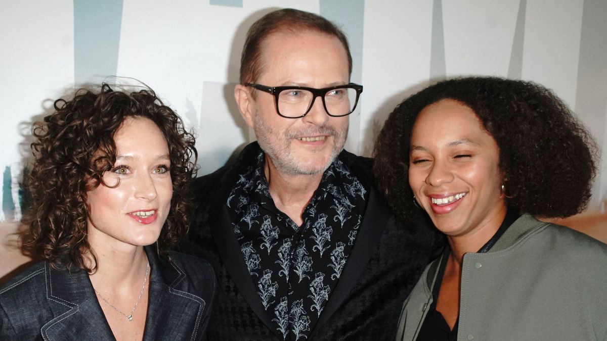 Artur Żmijewski z córką i jej partnerką