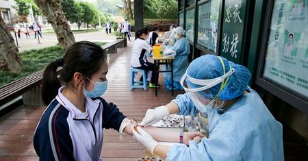 Koronawirus w Wuhan. Chiny zgłaszają nowe przypadki COVID-19
