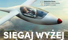 Szybownik Sebastian Kawa reklamuje konto w Banku Pekao