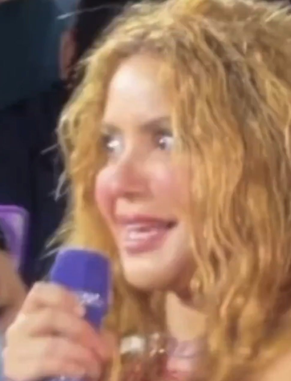 Shakira zobaczyła maskę Pique 