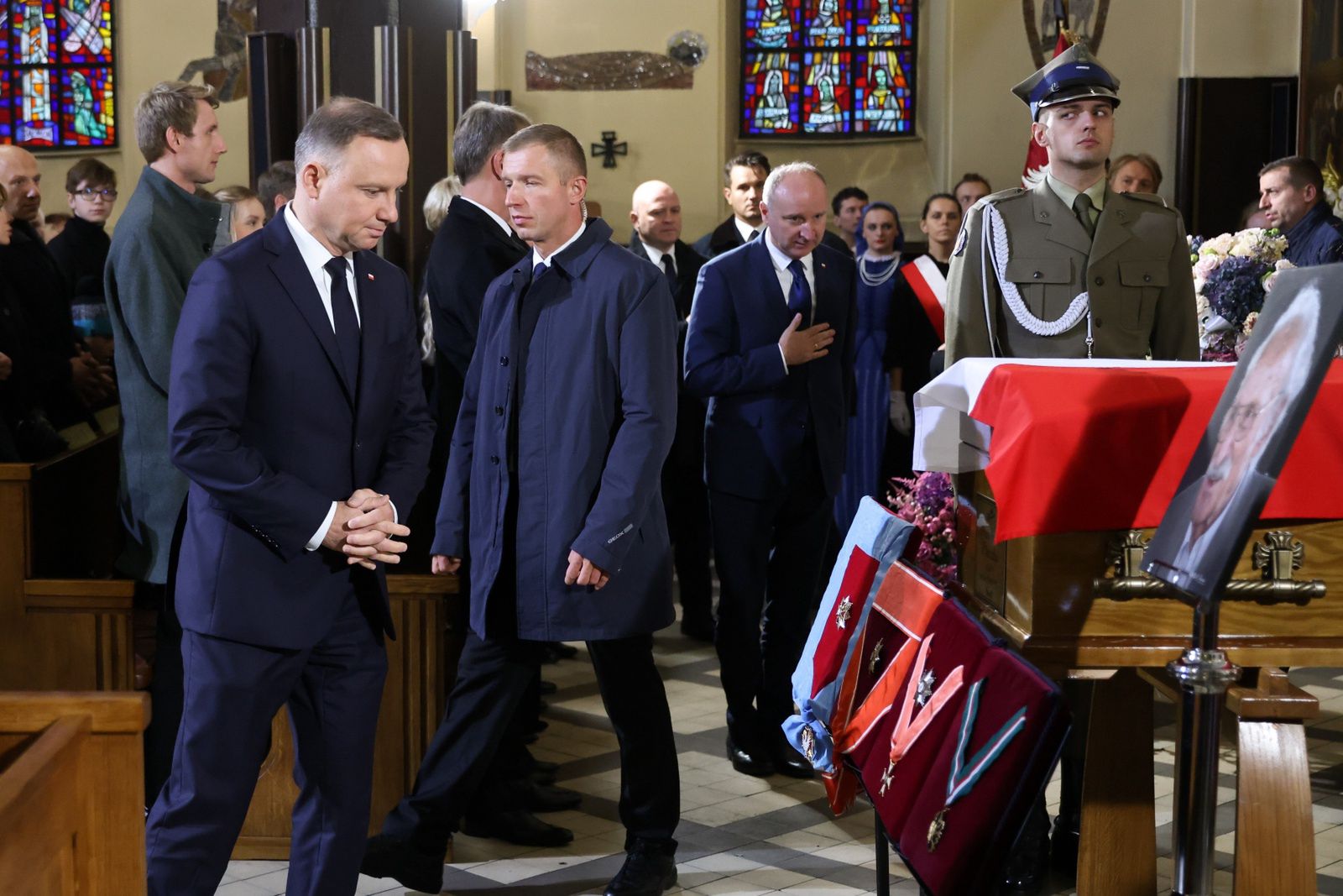 Andrzej Duda, Wojciech KolarskiLeszek Szyma�skiaktora, franiszka pieczki, msza, pogrzeb, pogrzebowa, pogrzebowe, trumna, �a�obna