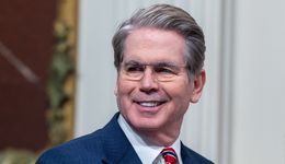 Wygasa termin. USA mają plan przedłużenia zwolnienia z sankcji rosyjskiej ropy