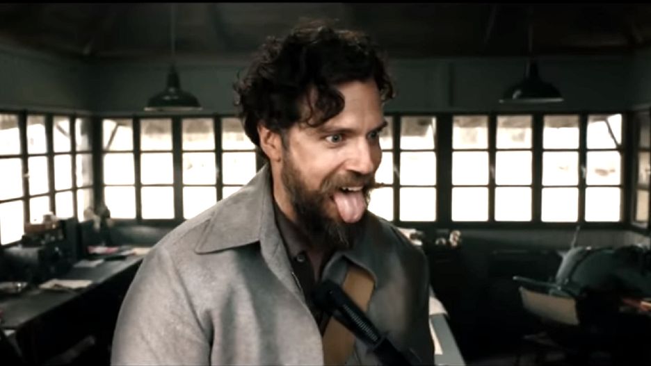 Henry Cavill w zwiastunie filmu "The Ministry Of Ungentlemanly Warfare" Guya Ritchiego