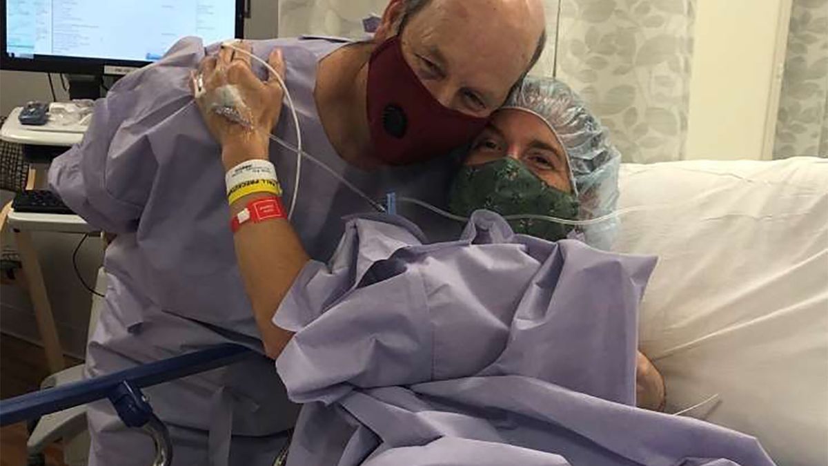 Woźny Patrick Mertens otrzymał niezwykły dar od pracującej w szkole nauczycielki Erin Durgi