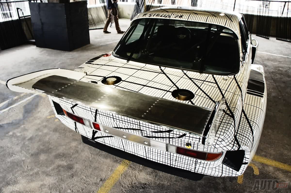 BMW Art Cars - BMW 3.0 CSL Frank Stella