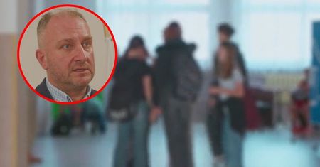 "Staramy się pracować normalnie". Dyrektor o nastrojach w szkole